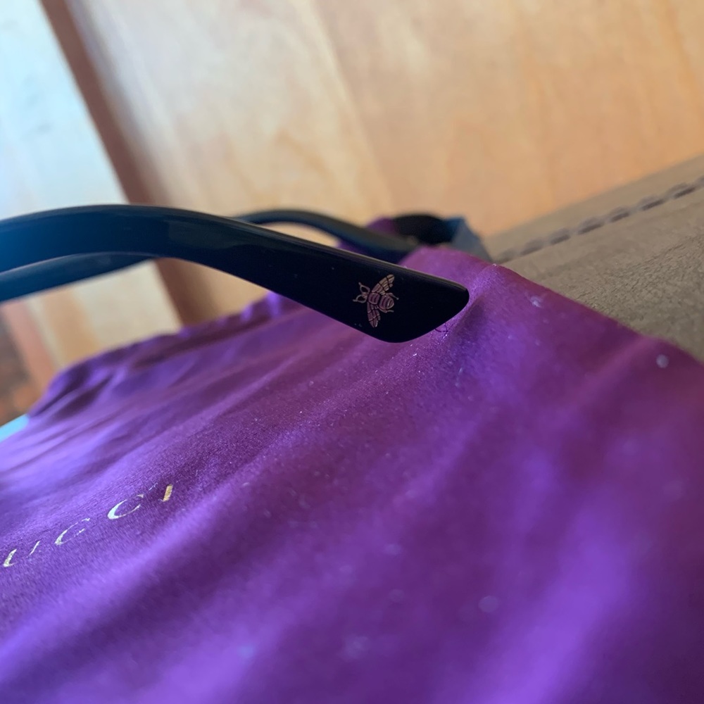 Gucci Sunglasses (AUTHENTIC!!) - Picture 8 of 9